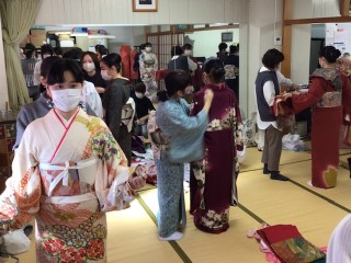 木久学院の高等師範科 振袖の着付