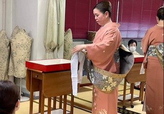 木久学院の着付け勉強会　たちばなの会「自装の徹底」