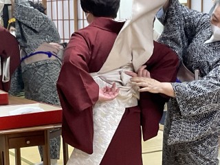 木久学院のきものと着付研究　たちばな会
