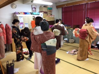高等師範科　振袖の着付