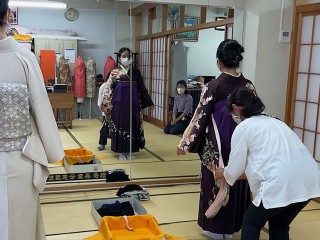 来年度に向けての着付け技術確認