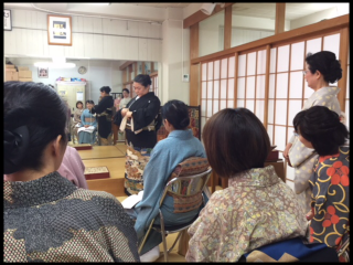 木久学院の師範科10月生 留袖他装のテストと基礎科セミナーが行われました