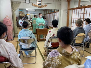 木久学院の師範科合同講義 着付道