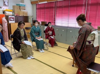 木久学院の師範科 着付道