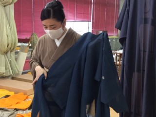 高等師範科　和服地から　染と織