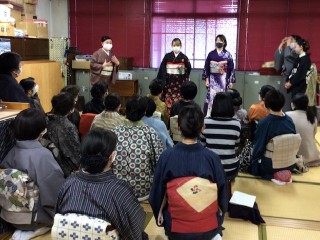 着物研究　たちばな会　成人式の着付け