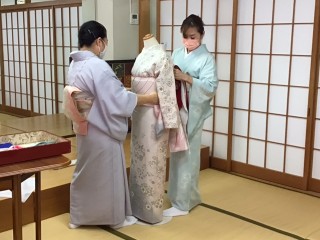 木久学院の後期専門科 合同講義 『着付師のチェックリスト』